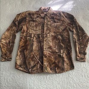 Realtree Camouflage Outdoor Shirt